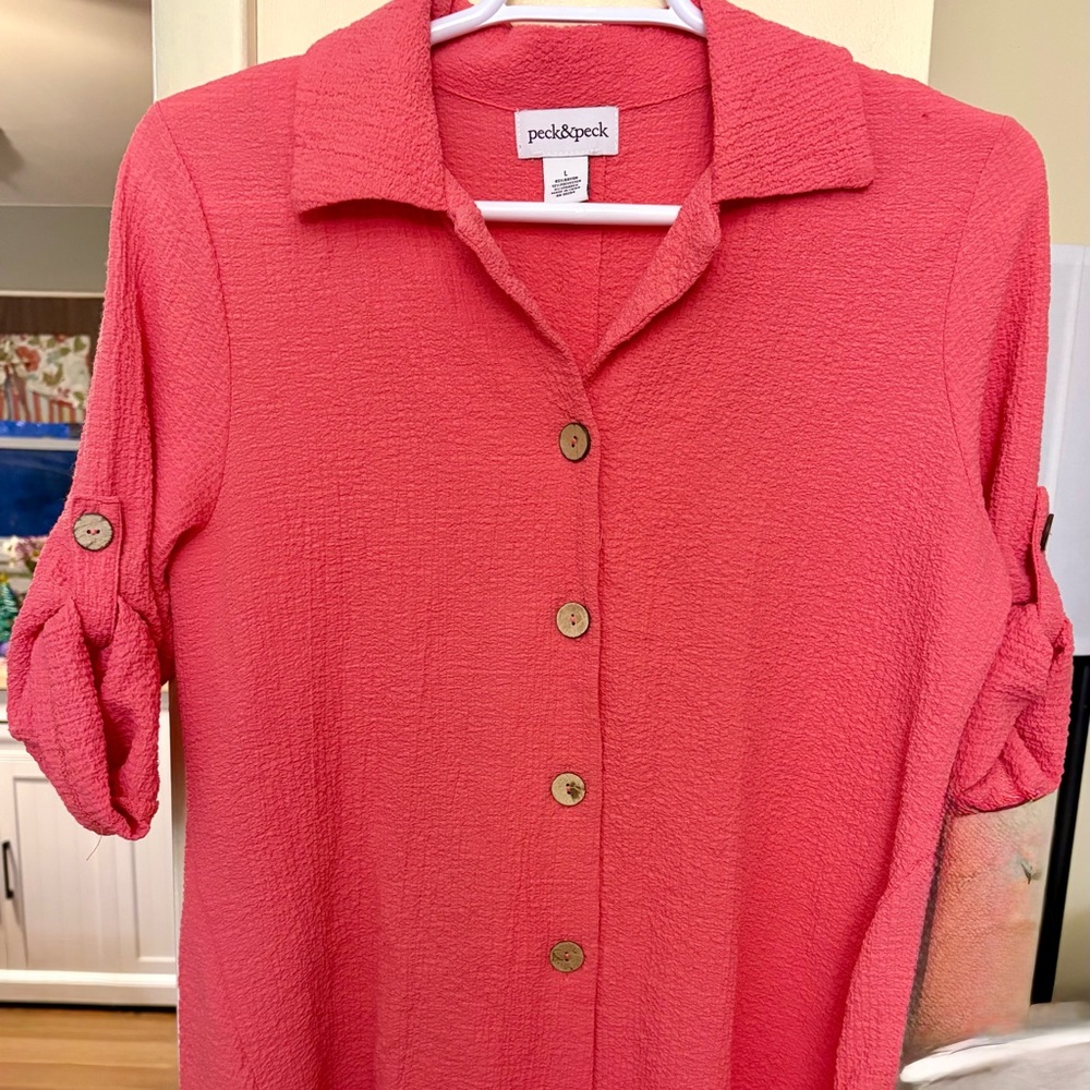 Peck & Peck Coral Button-Down Long Shirt Women’s L‎ Rayon/Spandex/Polyester
